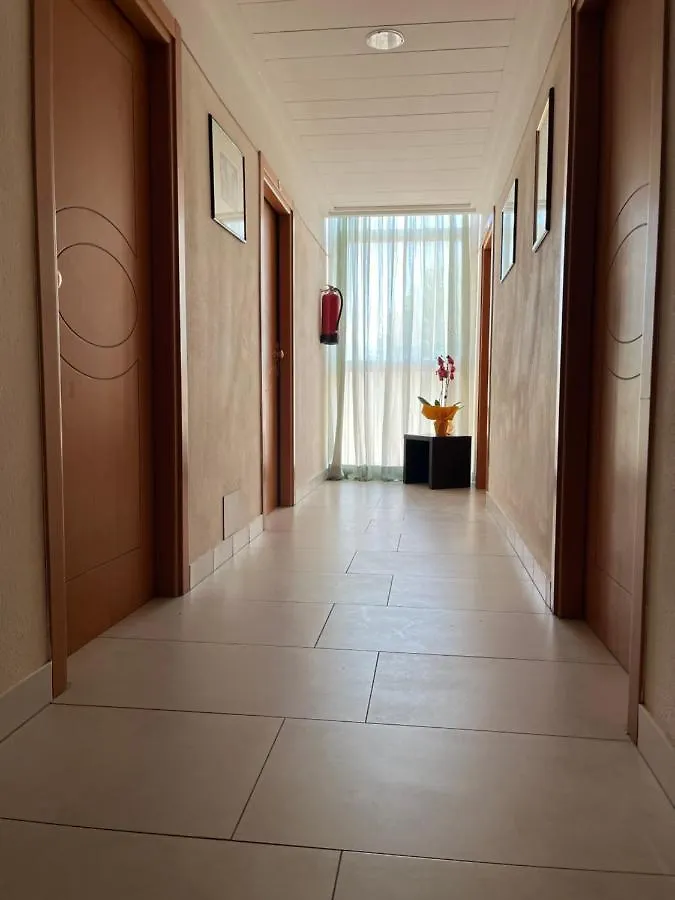 Fellini Rimini Hotel 3*,